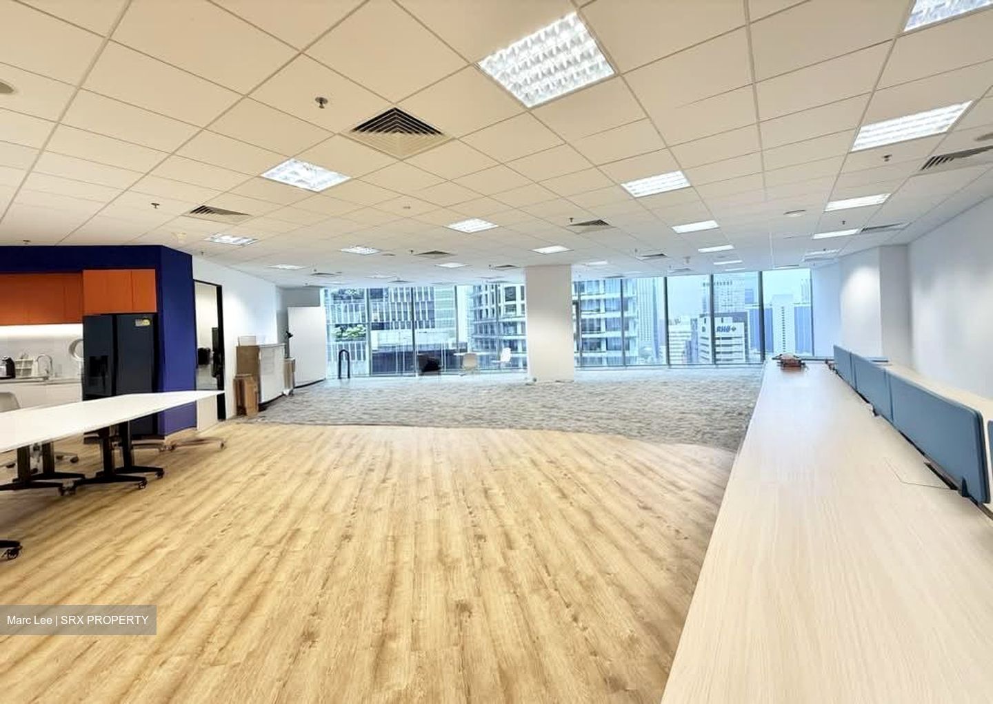 PLUS (D1), Office #581694391